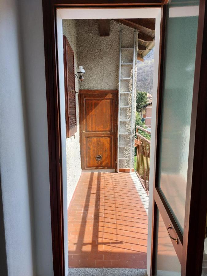 Casa Sassello - Appartamento Menta Dumenza Exterior foto
